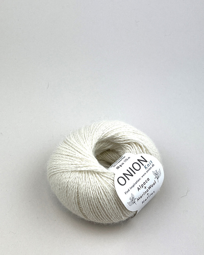 Alpaca+Merino Wool+Nettles  Råhvid