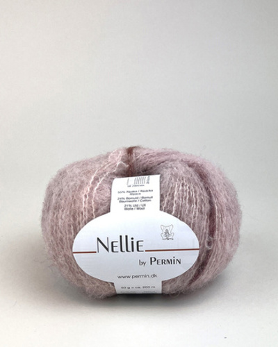 Nellie Rosa/bordeaux/syren